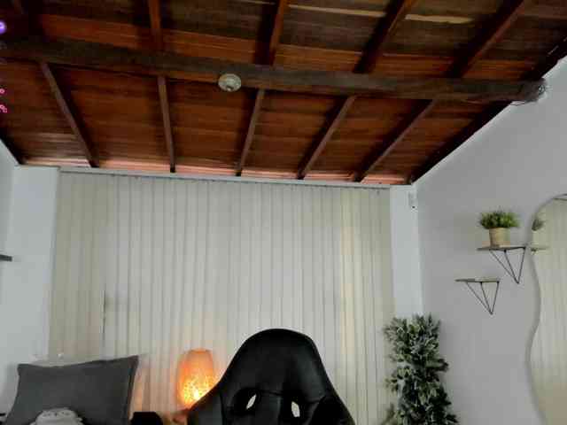 Min-Yuna webcam