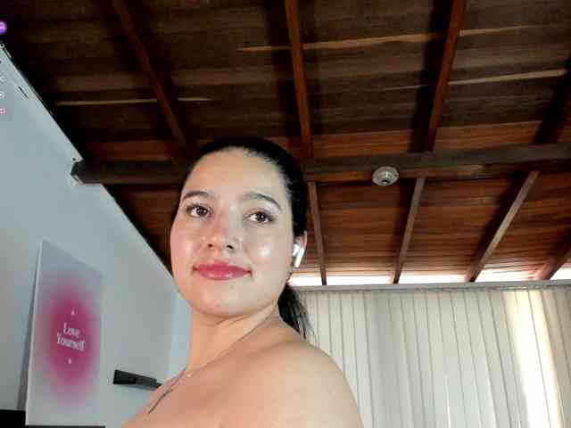 Min-Yuna webcam