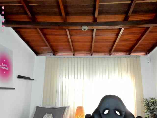 Min-Yuna webcam