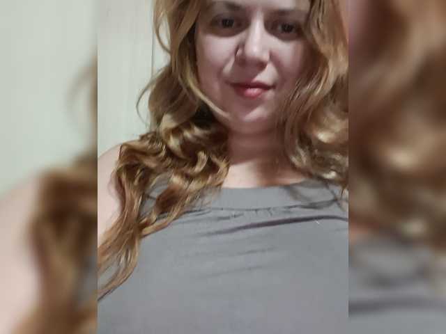 Malaya11, en vivo ahora en BongaCams