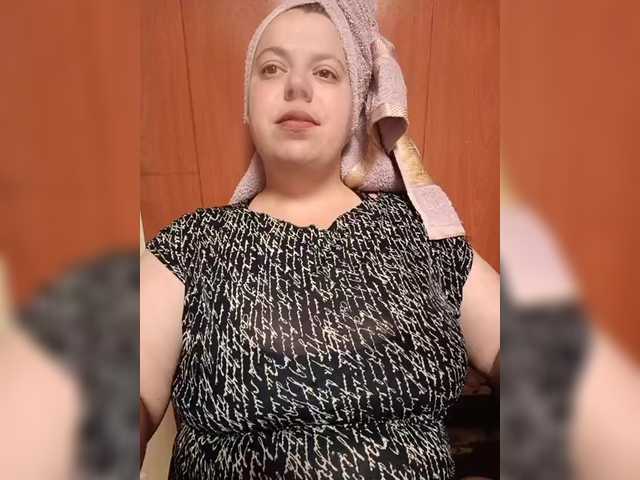 Malaya11 live cam on BongaCams