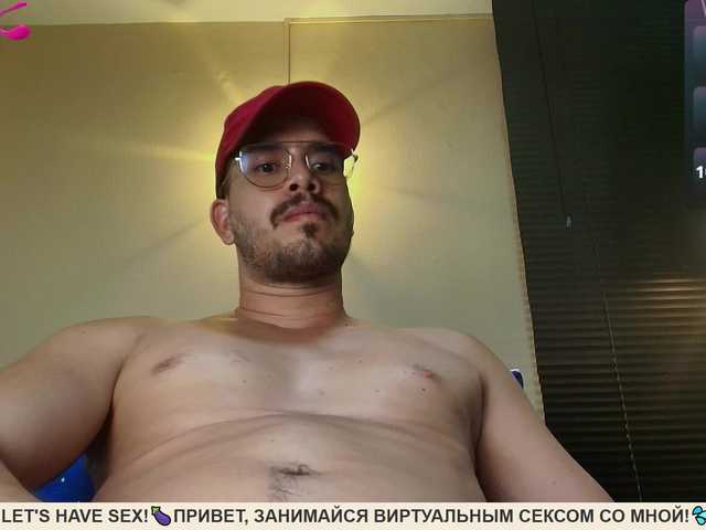 TommyJohn, 32 y/o - Live Cam on BongaCams