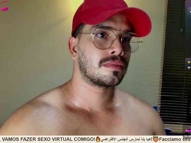 TommyJohn Sex Cam Show