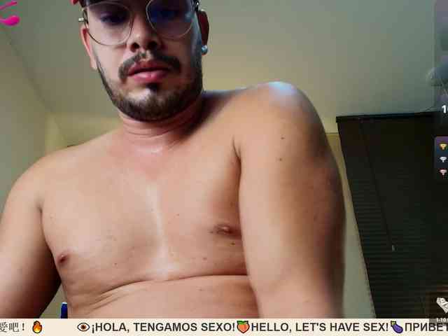 TommyJohn Sex Cam Show