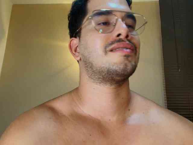 TommyJohn Sex Cam Show