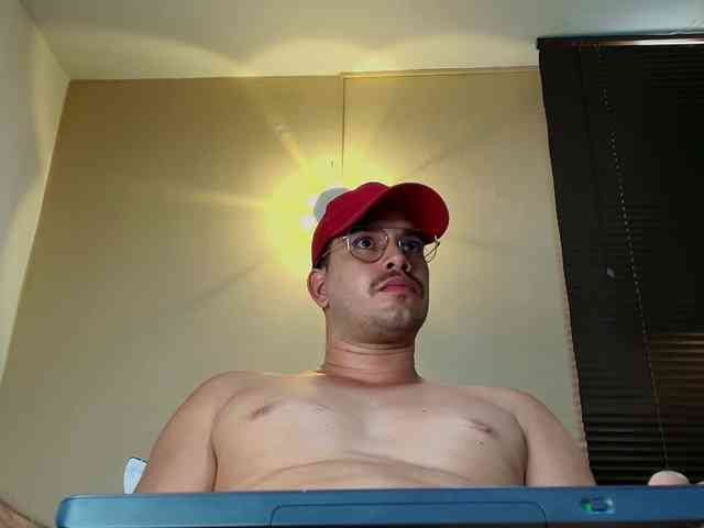 TommyJohn Sex Cam Show