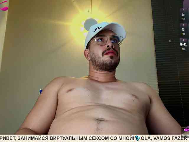 TommyJohn Sex Cam Show