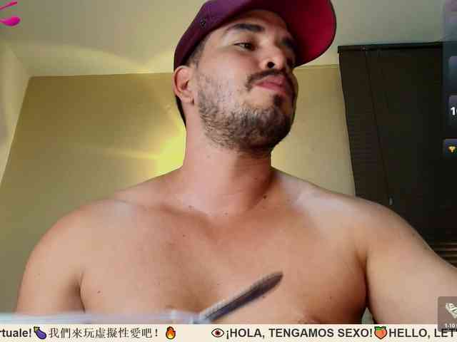 TommyJohn Sex Cam Show