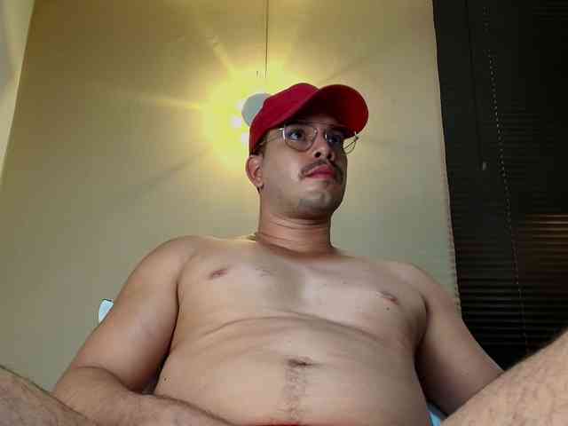 TommyJohn Sex Cam Show