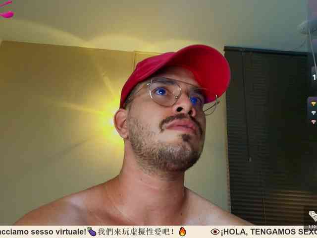 TommyJohn Sex Cam Show
