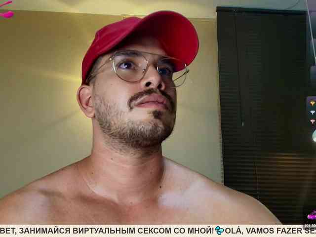TommyJohn Sex Cam Show