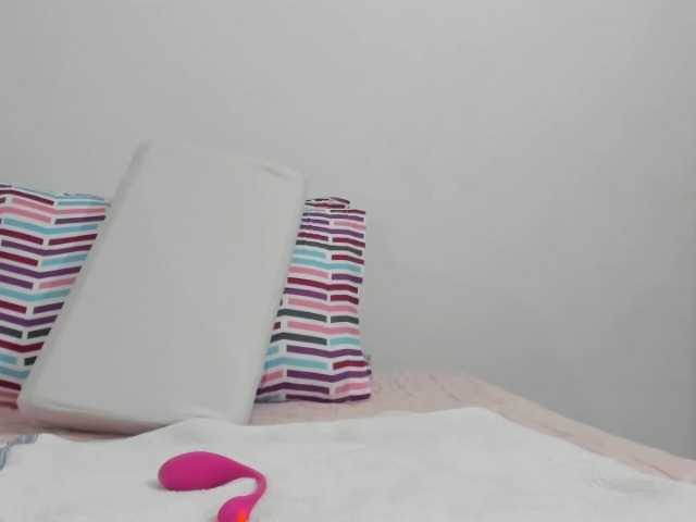 KaritooKiss live cam on BongaCams
