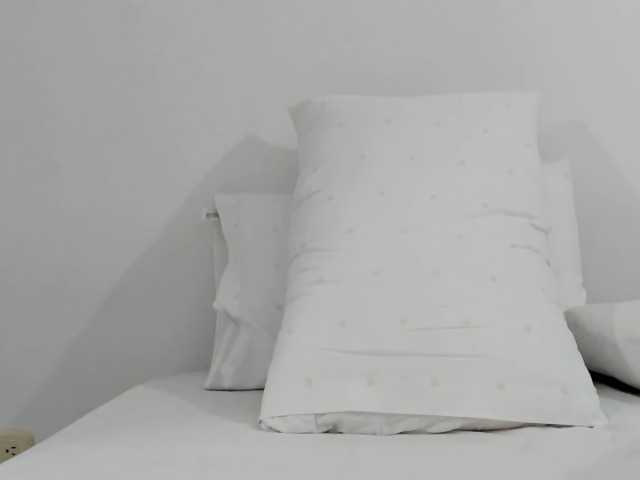 KaritooKiss live cam on BongaCams