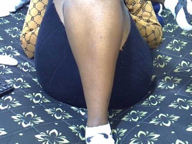 Winnie112 live webcam show