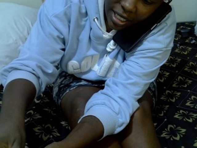 Winnie112 live cam on BongaCams