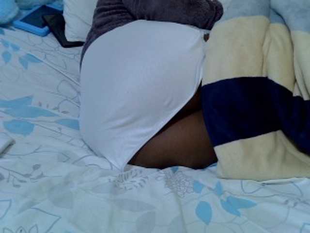 Winnie112 live cam on BongaCams