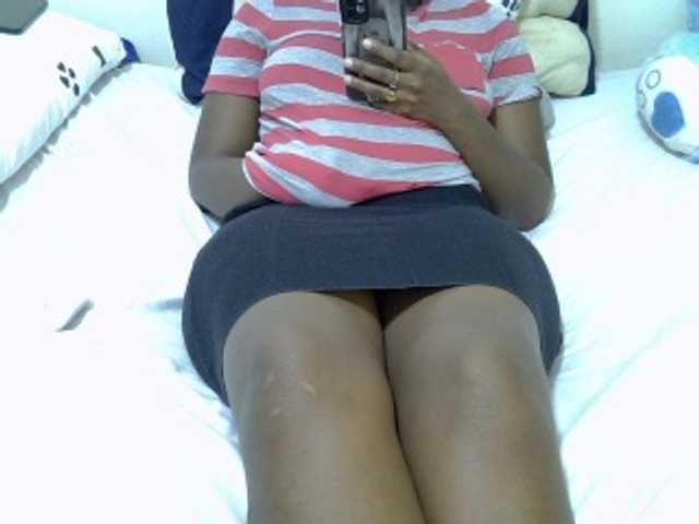 Winnie112 live cam on BongaCams