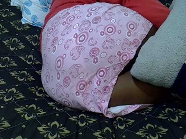 Winnie112 live webcam show