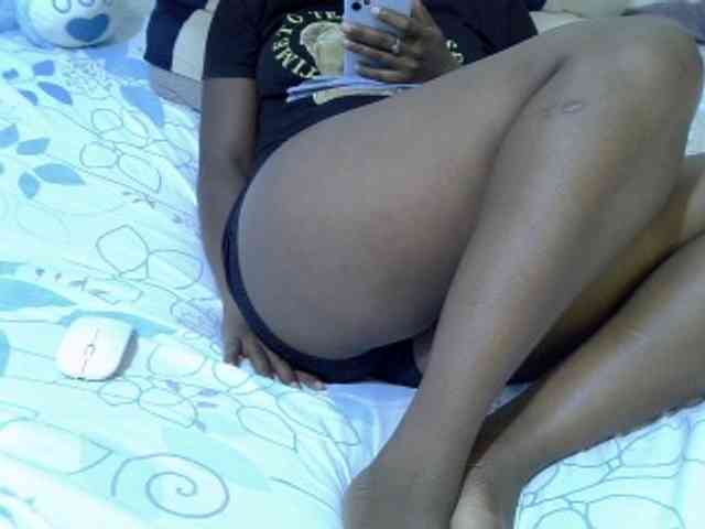 Winnie112 webcam