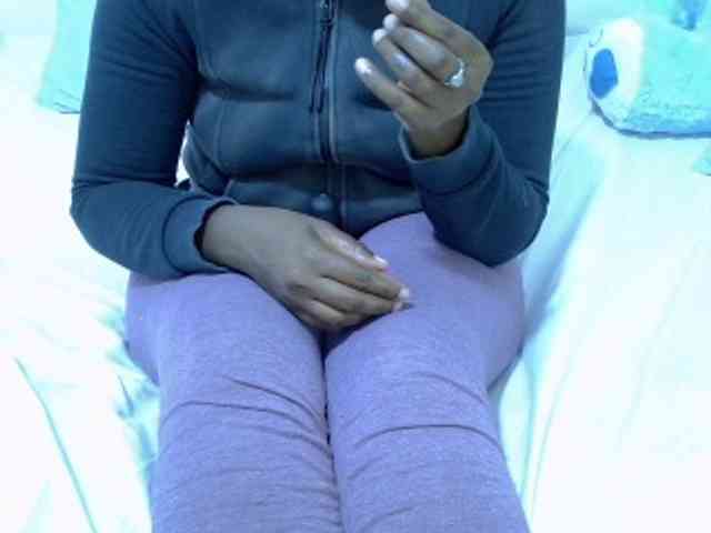 Winnie112 webcam