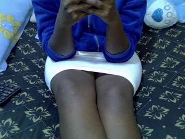 Winnie112 webcam