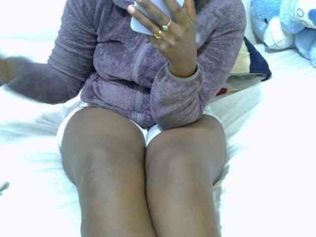 Winnie112 webcam