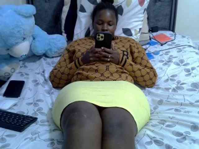 Winnie112 webcam