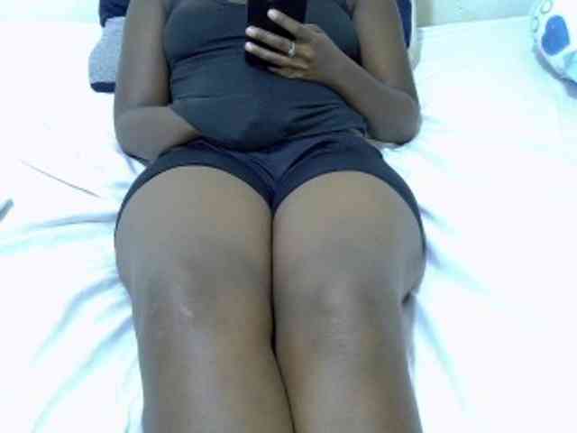 Winnie112 webcam