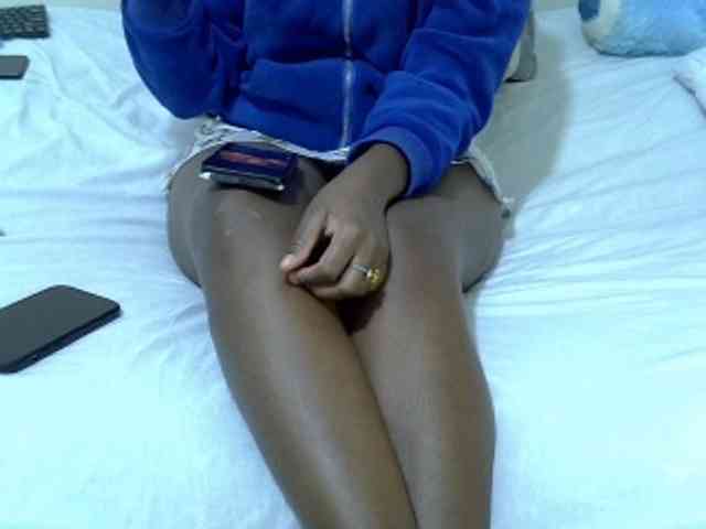 Winnie112 webcam