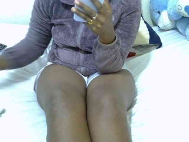 Winnie112 webcam