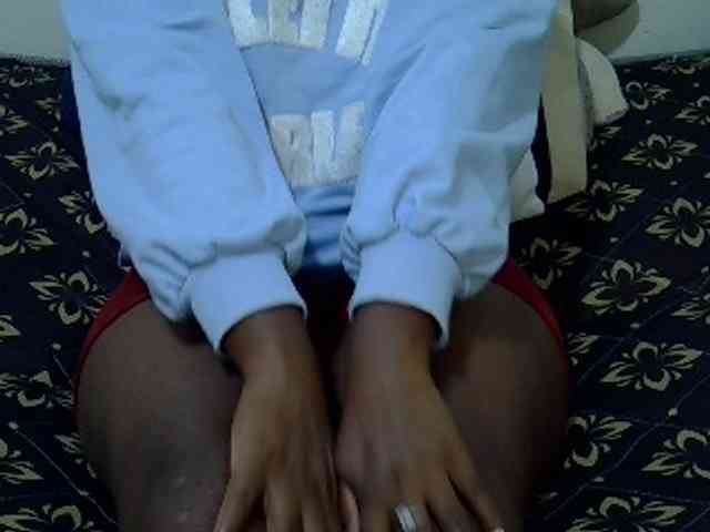 Winnie112 webcam
