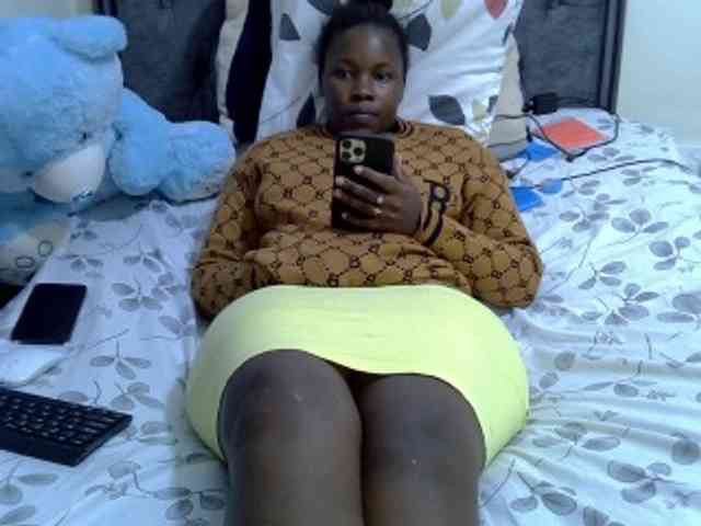 Winnie112 webcam