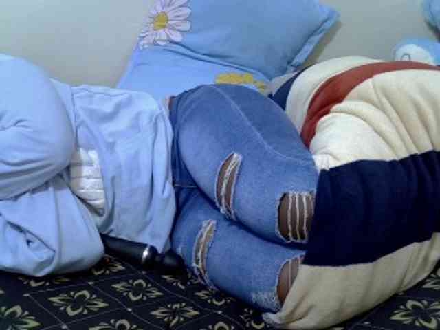 Winnie112 webcam