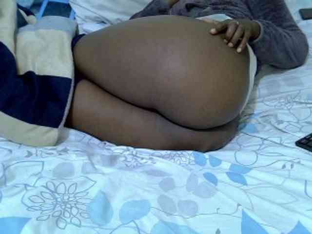 Winnie112 webcam