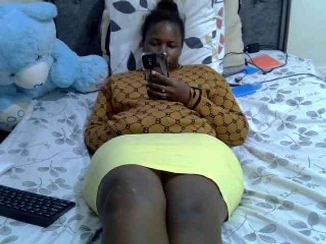 Winnie112 webcam