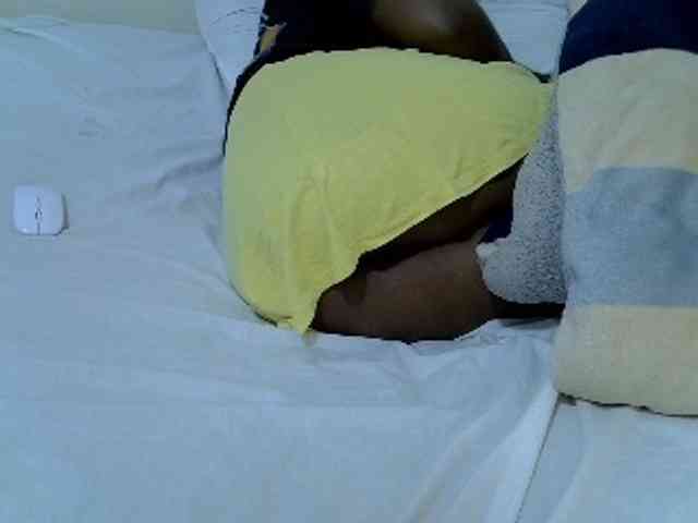 Winnie112 webcam