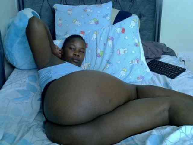 Winnie112 webcam