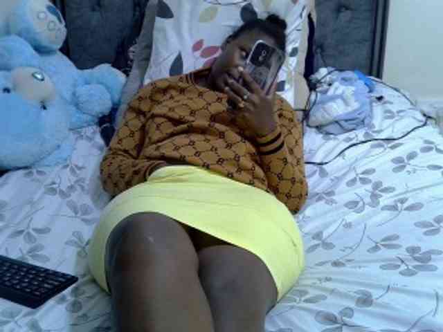 Winnie112 webcam
