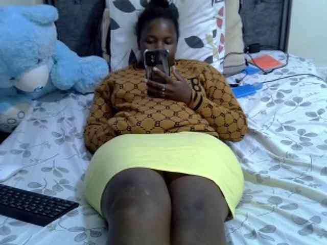 Winnie112 webcam