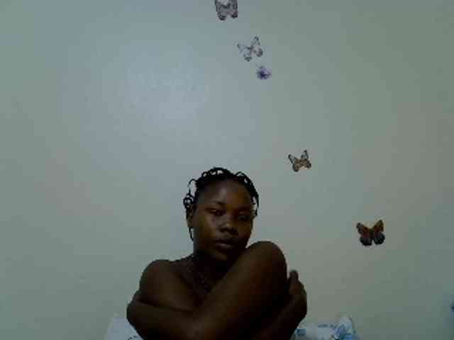 Winnie112 Live Webcam on BongaCams