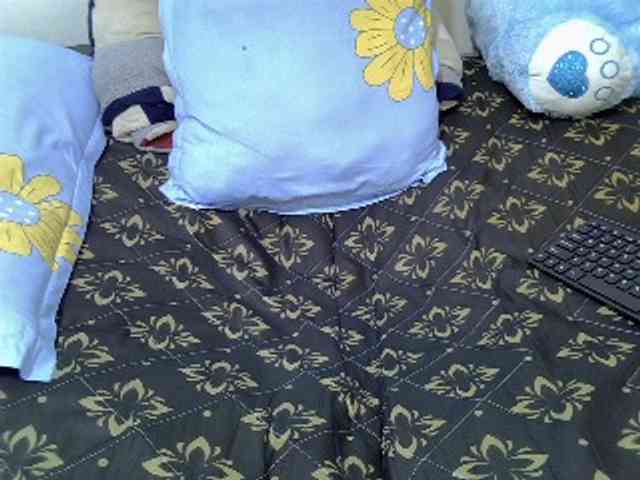 Winnie112 webcam