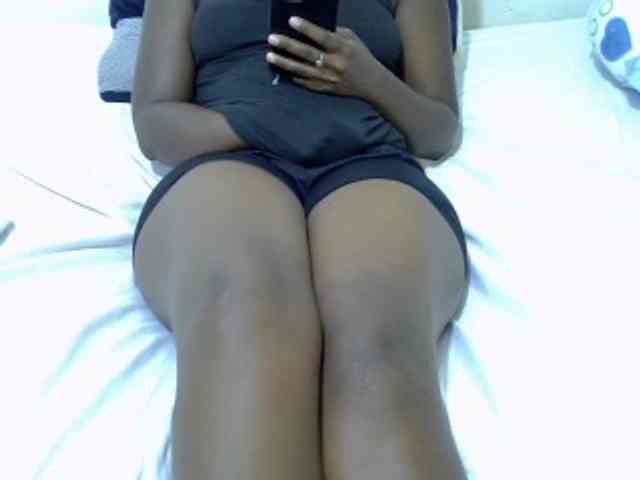 Winnie112 webcam
