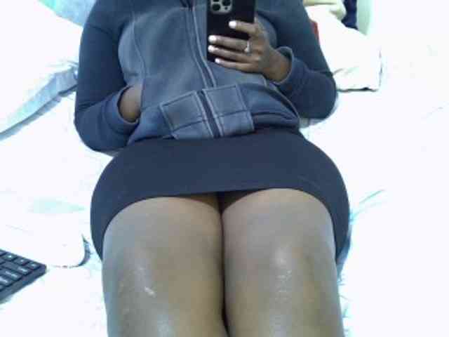 Winnie112 webcam