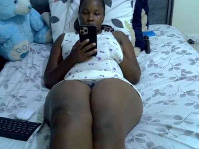 Winnie112 webcam
