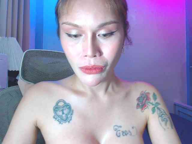 Model: seductiveangel69
