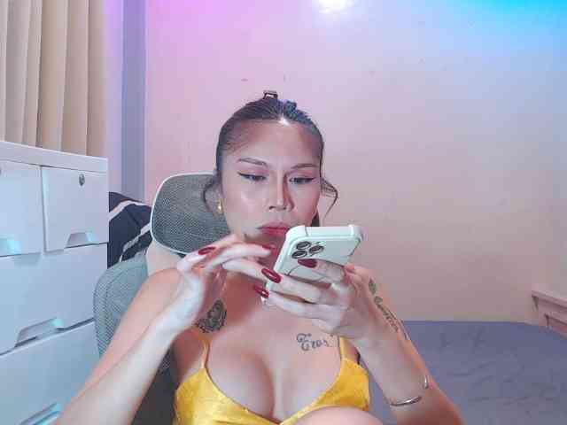 Model: seductiveangel69