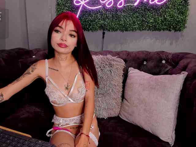 Scarlettvelvet webcam