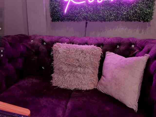 Scarlettvelvet webcam