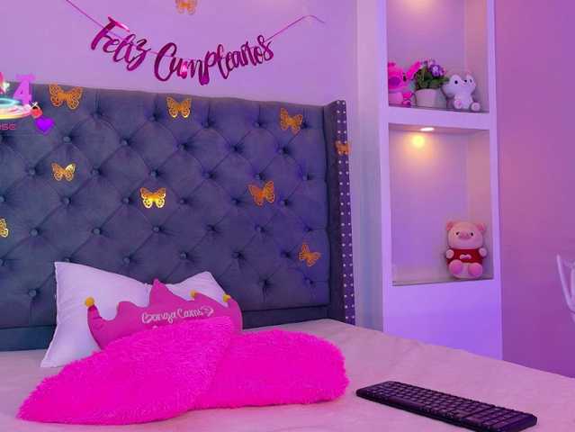 GigiRoss1 live cam on BongaCams