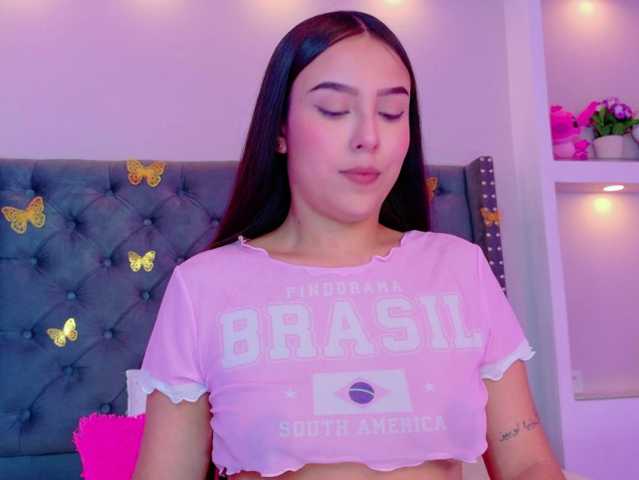GigiRoss1 live cam on BongaCams